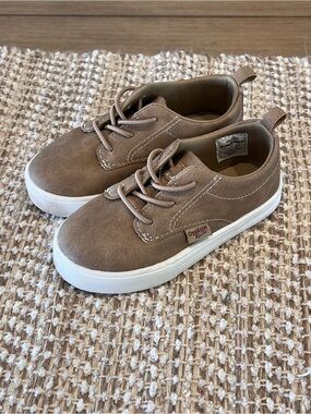 OshKosh B'gosh Kids Brown Casual Lace-Up Sneakers